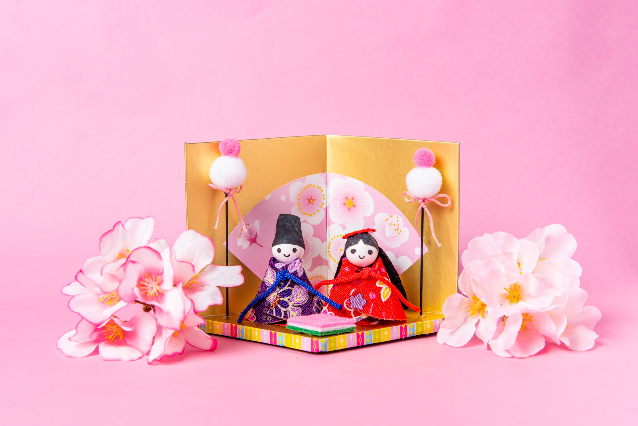 雛祭り　雛人形(ピンク背景)